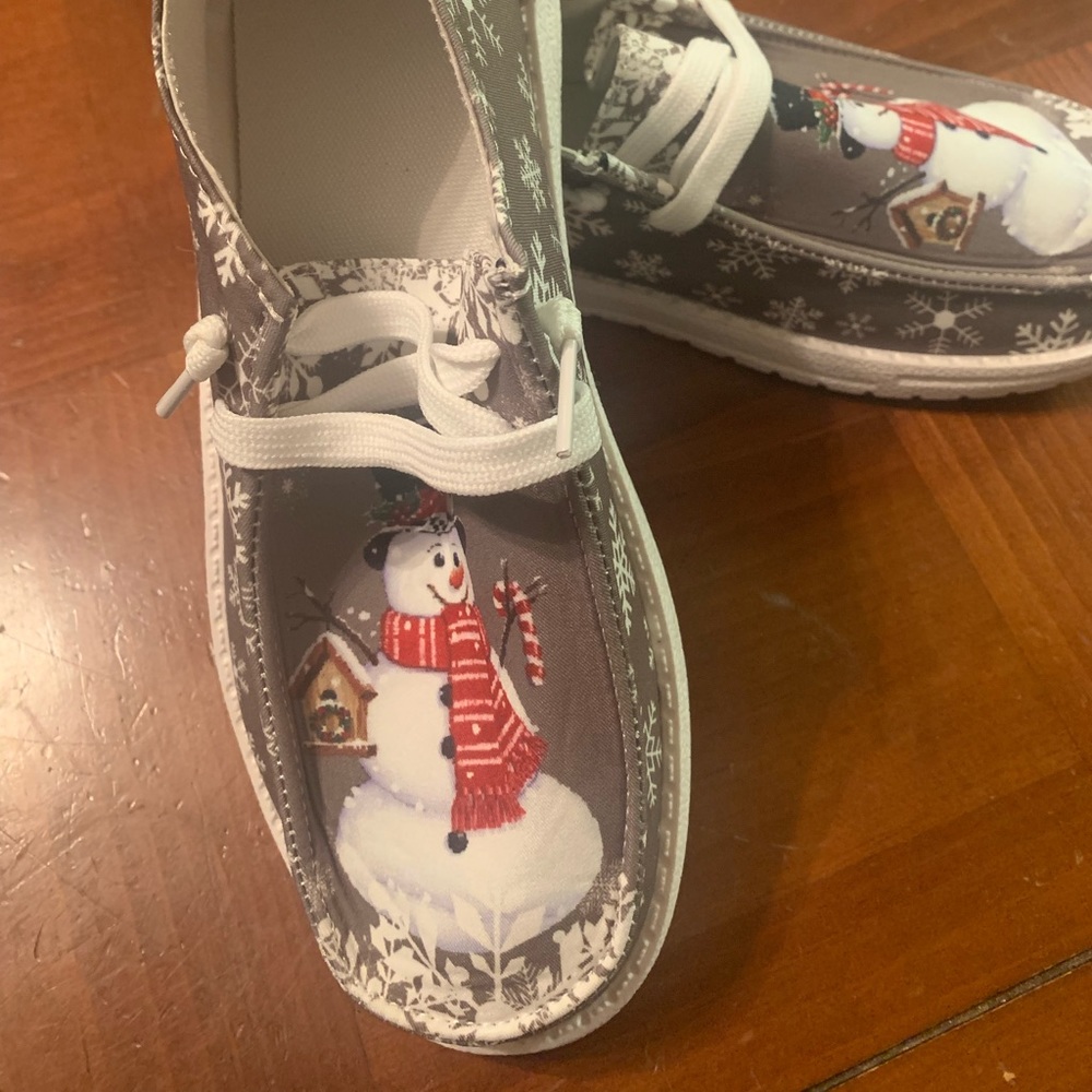 Slip on Santa shoes